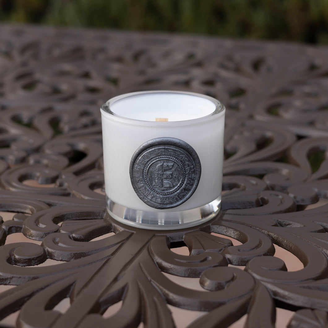 Warm & Cozy Coconut & Beeswax Candle - White